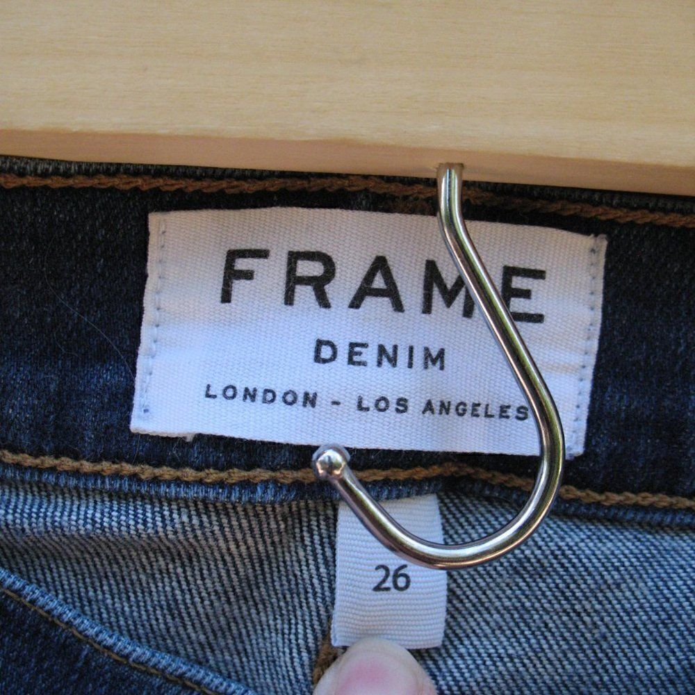 Frame Denim Jeans - Picture 9 of 11